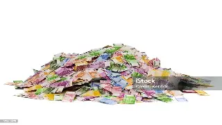 莞邑金融圈的'面子'与'里子'：文化如何塑造我们的财富观？